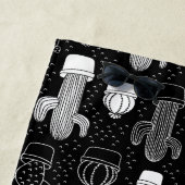 Serviette De Plage Motif de gribouillis noir et blanc (En situation)