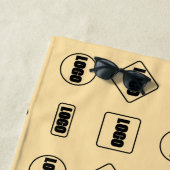 Serviette De Plage Motif de logo Brown et noir simple (En situation)