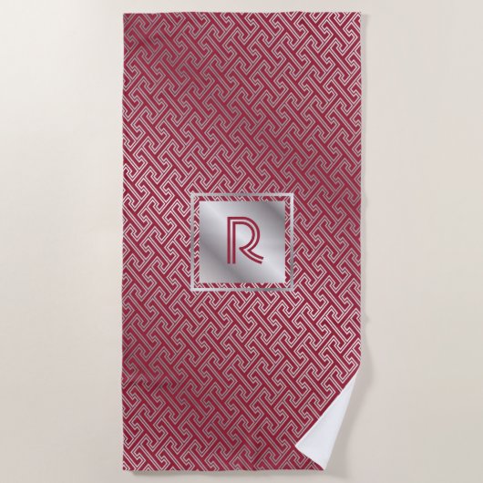 Serviette De Plage Motif de verrouillage argenté rouge de monogramme (Devant)