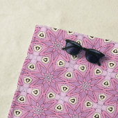 Serviette De Plage Motif décoratif violet  (En situation)