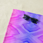 Serviette De Plage Motif en marbre corail et teintes roses complexe (En situation)