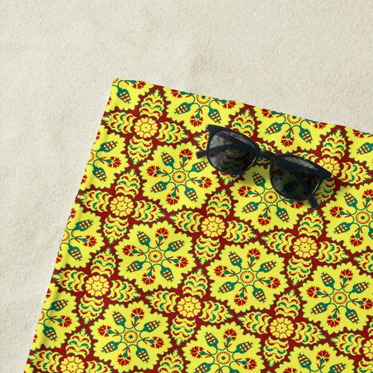 Serviette De Plage Motif oriental rouge jaune ottoman turc Tulip (En situation)