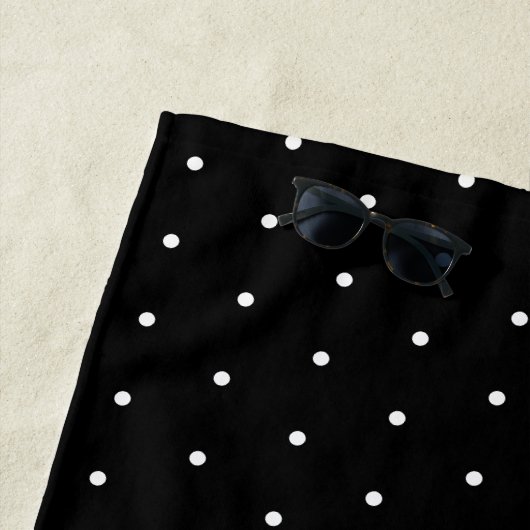 Serviette De Plage Motif Pois minuscule noir et blanc Preppy (En situation)