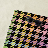 Serviette De Plage Motif Rainbow Houndstooth (En situation)
