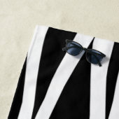 Serviette De Plage Motif rayé noir et blanc (En situation)