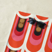 Serviette De Plage Moyenne du siècle rétro (En situation)