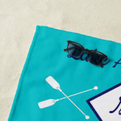 Serviette De Plage Nautique Turquoise Marine Bleu Blanc Monogramme Ma (En situation)