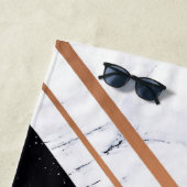 Serviette De Plage Noir et Marbre blanc (En situation)