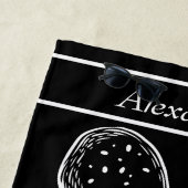 Serviette De Plage Noir océanique blanc marine moderne (En situation)