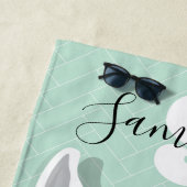 Serviette De Plage Nom du monogramme Flamant rose de la Lama verte bl (En situation)