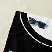 Serviette De Plage Nom extensible personnalisé 7 lettres Beach Towel (En situation)