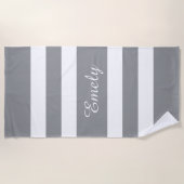 Serviette De Plage Nom Moderne Étanche Grise Rayée Piscine  (Devant)