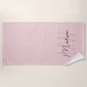 Serviette De Plage Nom Monogramme moderne Script Blush Pink (Devant)