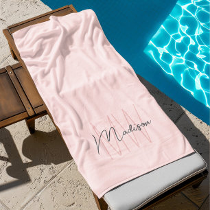 Serviette De Plage Nom Monogramme moderne Script Blush Pink