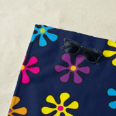 Serviette De Plage Nom personnalisé de la fleur Hippie super (En situation)