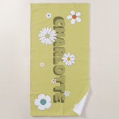 Serviette De Plage Nom personnalisé Fleurs de style rétro jaune (Devant)