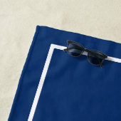 Serviette De Plage Nom personnalisé Marine Blue Elegant (En situation)