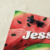Serviette De Plage Nom personnalisé moderne Fun Watermelon (En situation)