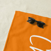 Serviette De Plage Nom personnalisé Orange Modern (En situation)