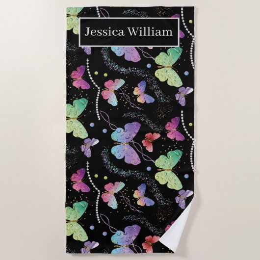Serviette De Plage Nom personnel Élégant Papillons violets brillants (Devant)