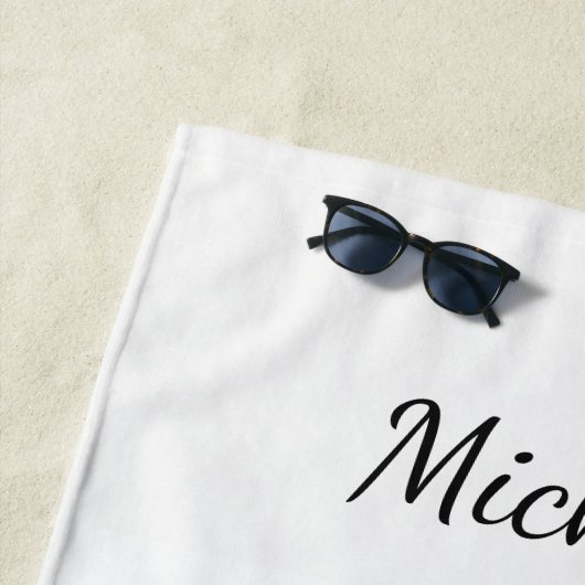 Serviette de plage nommée faite sur commande de (En situation)