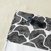 Serviette De Plage Nouveaux mariés M. et Mme Gray Roses Personnalisés (En situation)