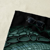 Serviette De Plage Œil de prédateur reptile primal (En situation)
