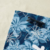 Serviette De Plage Olowalu Hibiscus Hawaii Camo Aloha Monogram Marine (En situation)