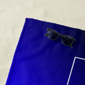 Serviette De Plage Ombre moderne Bleu Clair et Violet (En situation)