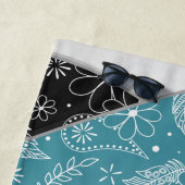 Serviette De Plage paisleys floraux artsy turquoise volleyball noir b (En situation)