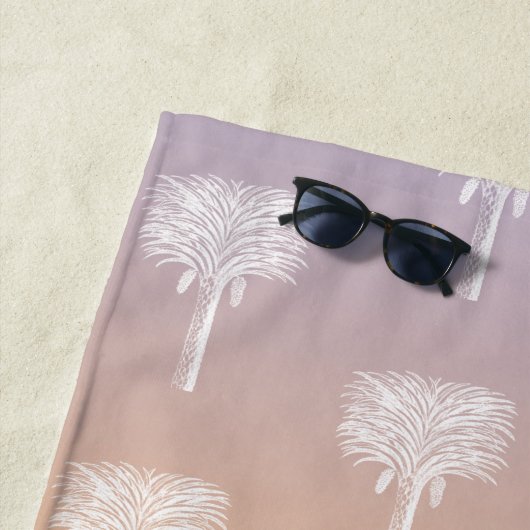 Serviette De Plage Palmiers tropicaux modernes Sunset Ombre (En situation)