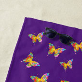 SERVIETTE DE PLAGE PAPILLONS COLORÉS ABSTRAITS (En situation)