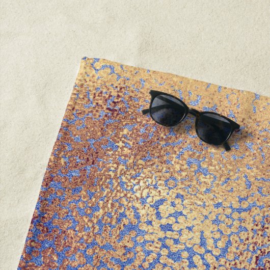 Serviette De Plage Parties scintillant d'or Lèvres Sparkle Glam Perso (En situation)