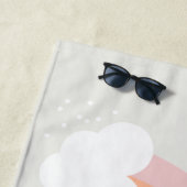 Serviette de plage pastel arc-en-ciel nuage mignon (En situation)