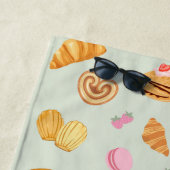 Serviette De Plage Pâtisseries à Paris (En situation)