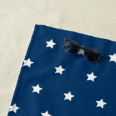 Serviette De Plage Patriotique Rouge Blanc et Bleu Étoiles Nom person (En situation)