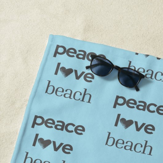 Serviette De Plage Peace Love Beach - Coastal Blue Ocean Life Pool (En situation)