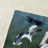 Serviette De Plage Pélican et les resquilleurs, (En situation)