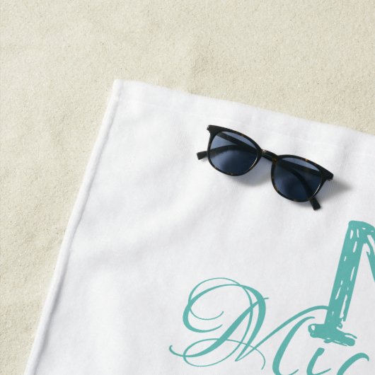 Serviette De Plage Perroquet drôle avec crème glacée Monogramme Nom (En situation)