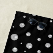 Serviette De Plage Personalized Photo with Pearls Circle on Black (En situation)