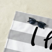 Serviette de plage personnalisée de citation de (En situation)