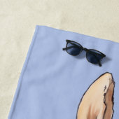 Serviette De Plage Pierre le lapin avec un arrière - plan bleu (En situation)