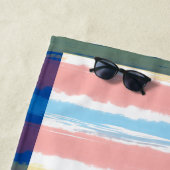 Serviette De Plage Pink Blue Yellow Pastel Stripes (En situation)