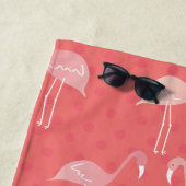 Serviette De Plage Pink Coral Red Flamingo Pattern Personalized (En situation)