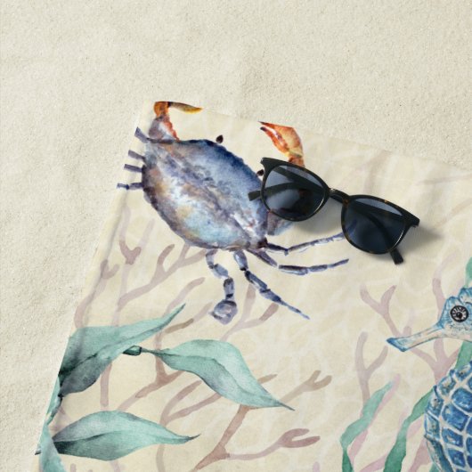 Serviette De Plage Plage côtière Vie marine Personnalisée (En situation)