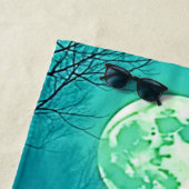 Serviette De Plage Pleine lune éffrayante Conception nocturne (En situation)