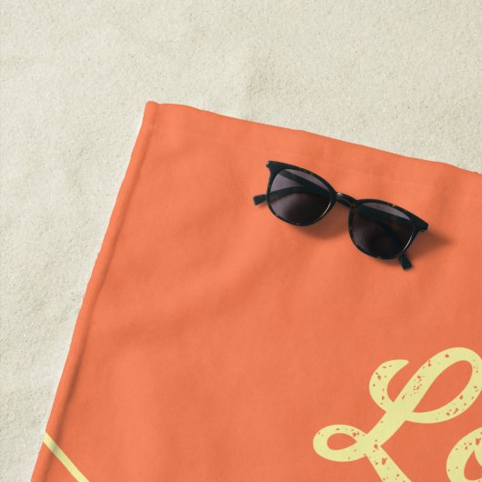 Serviette De Plage Poche Mi-Siècle Jaune Points Rétro Été Amour (En situation)