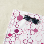 Serviette De Plage Points Cercles roses (En situation)