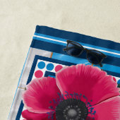 Serviette De Plage Poisson bleu Koi & Fleurs roses Pool Personnalisé (En situation)