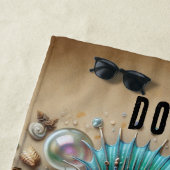 SERVIETTE DE PLAGE POISSON ET COQUILLES À VAPEUR BLANC, PERSONNALISÉS (En situation)